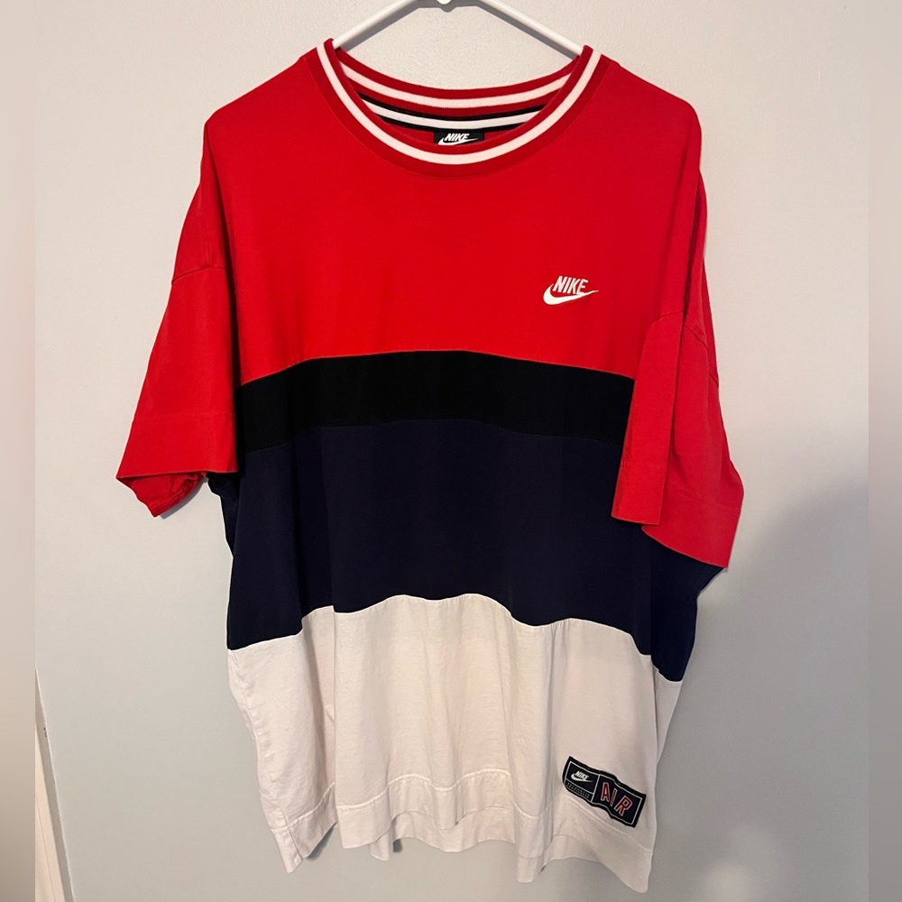 XL Nike Red Navy White Colorblock Tee